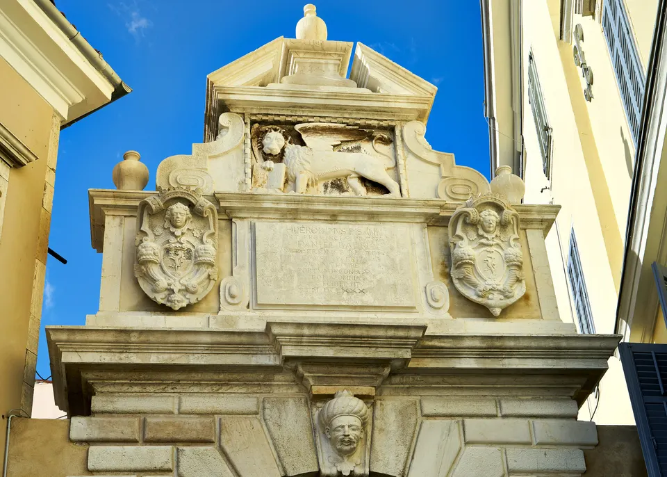 Balbi's Arch in Rovinj, with the winged lion of St Mark carved at the top.